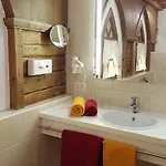 Camona & Walserhof Ξενοδοχείο 3*
