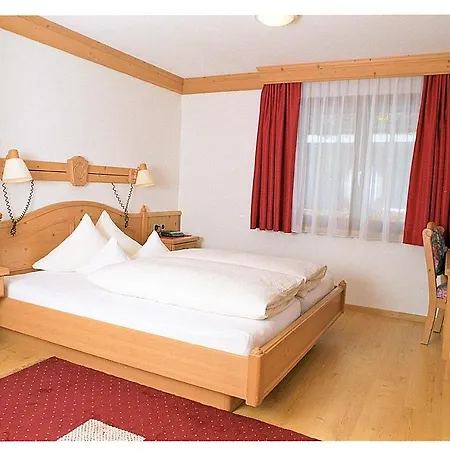 Hotel Camona&apart Walserhof 3*