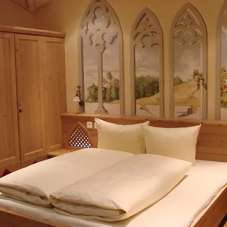 Camona & Walserhof Hotel 3*