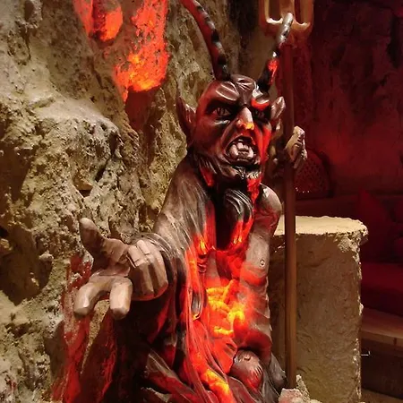 Camona & Walserhof 3*