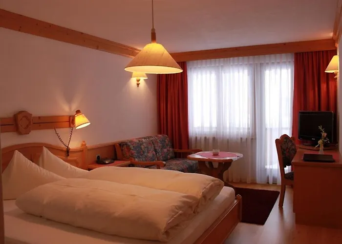 Camona & Apart Walserhof 3*