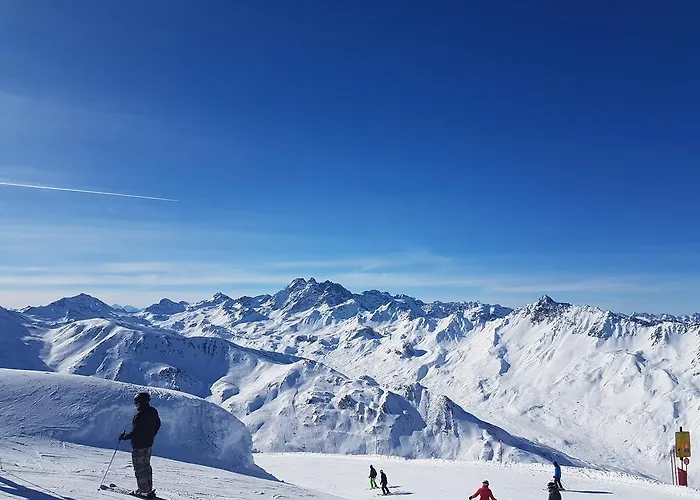 Camona & Walserhof Otel 3*